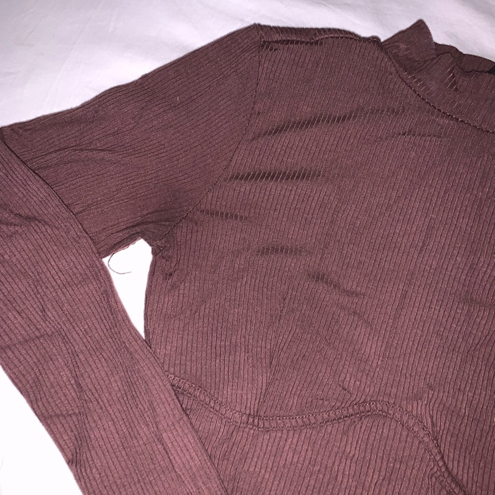 Dynamite Brown Long Sleeve (Size: Small)